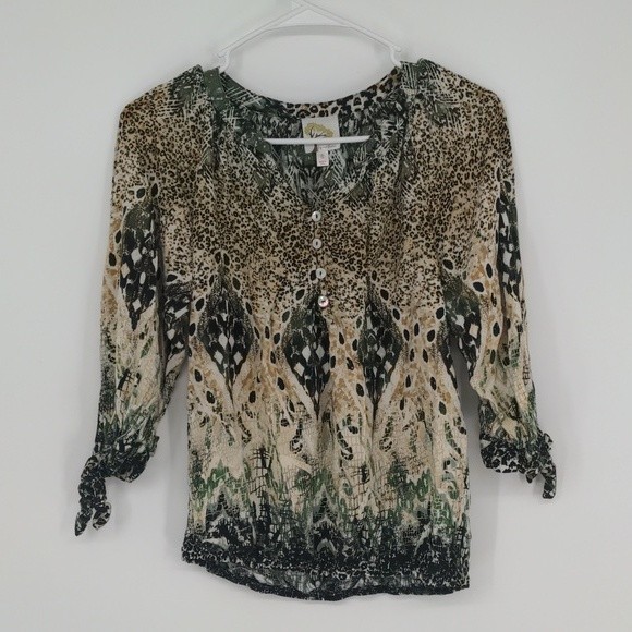 Anthropologie Fig and Flower Women's Size Small Shirt Animal‎ Print 1/4 Button - Picture 1 of 13